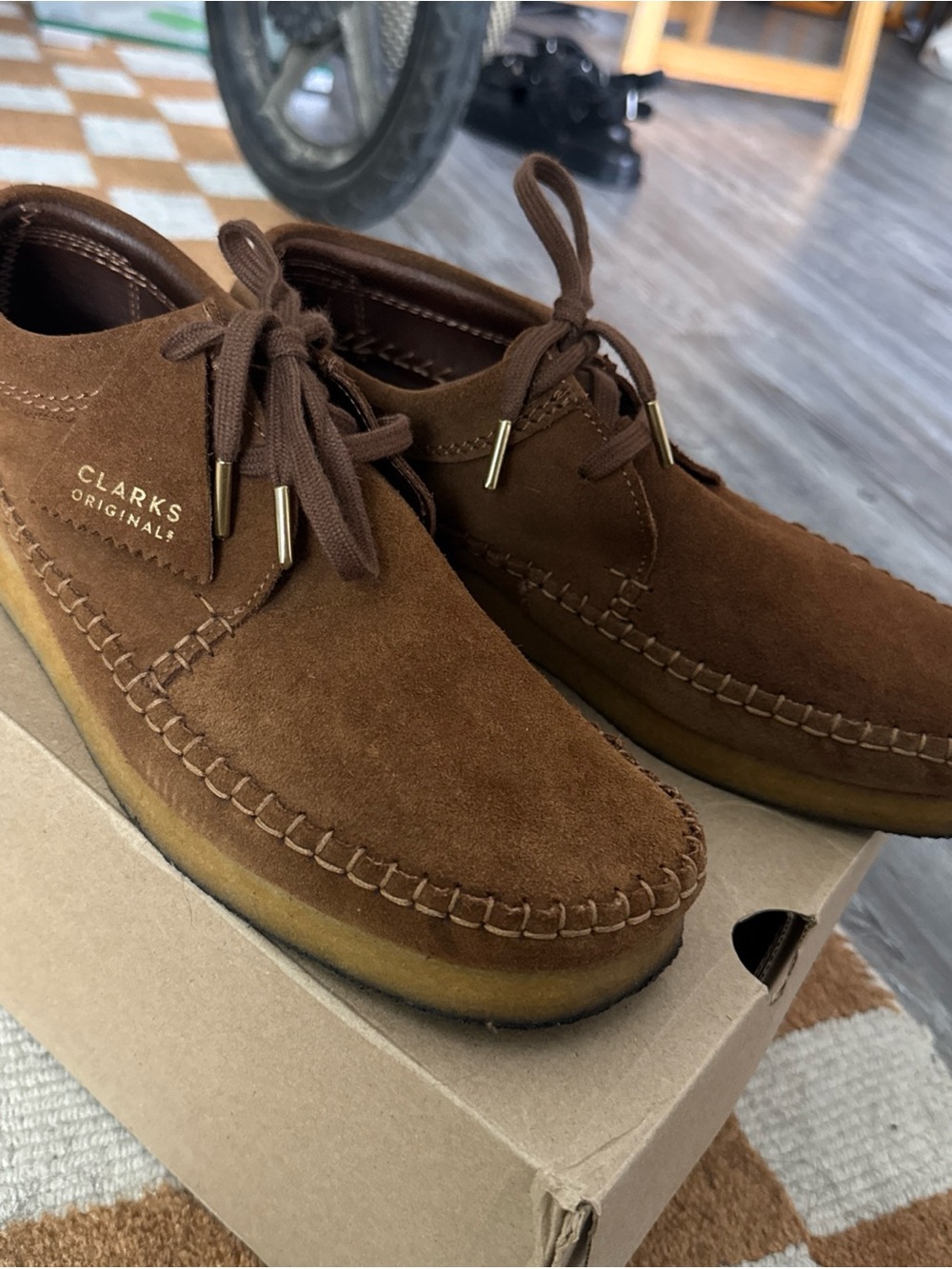 Clarks Originals Weaver Men’s Size 9 Cola Suede Imported